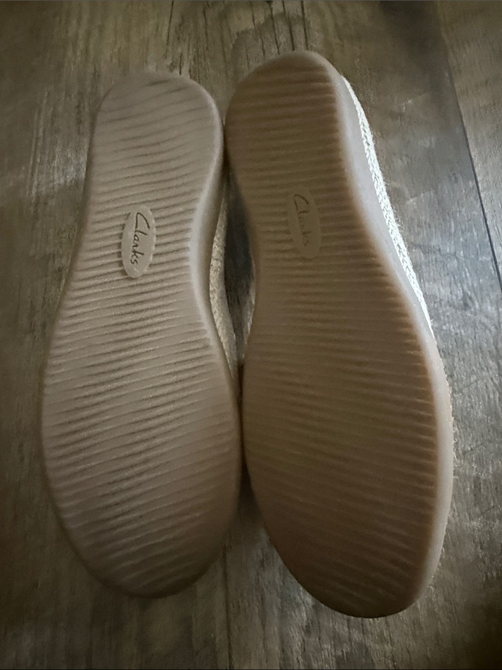 Clark’s Ultimate Collection Slip-On Leather Espadrille - Size 8.5W - Picture 3 of 3